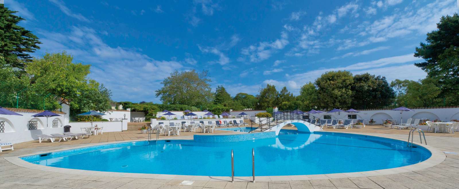 Pool at The Victoria Hotel