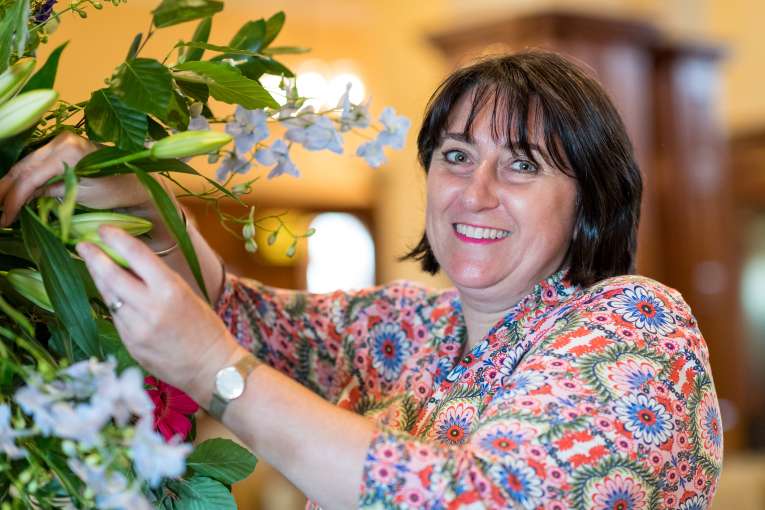 Flower Lady at Victoria Hotel